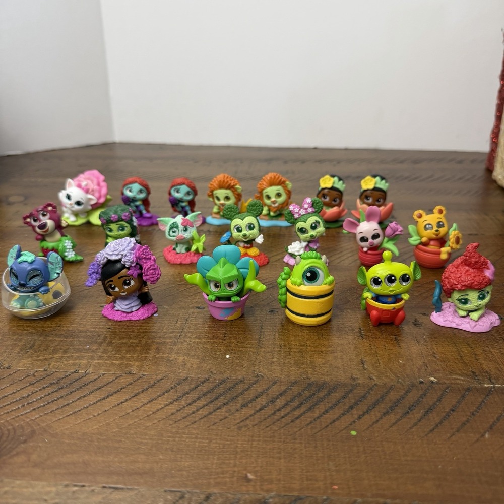 Disney Doorables In Full Bloom 20 Figures Some Missing Small Pieces See Pics